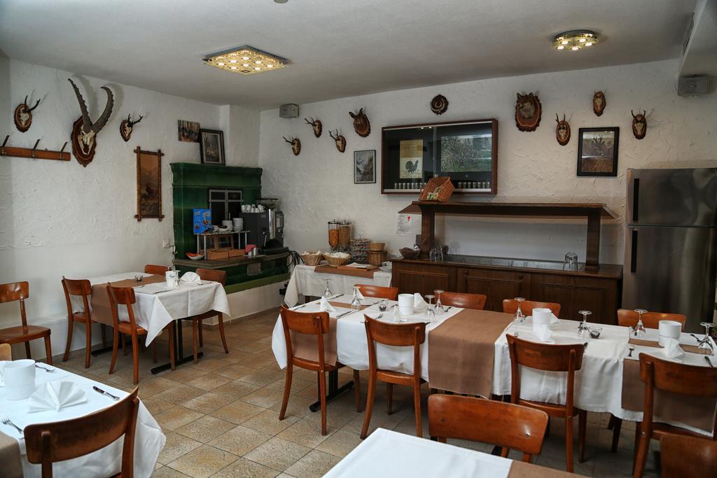 Gasthof Adler Frick Extérieur photo